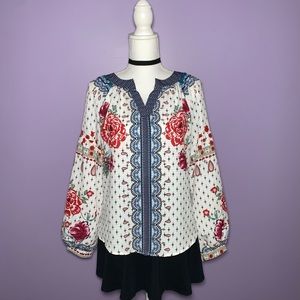 NEW Boutique Boho Floral Butterfly Blouse